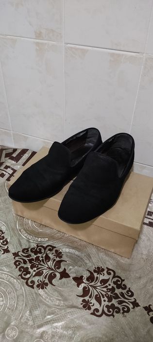 Туфлилар 2 та. Brend Zara man.