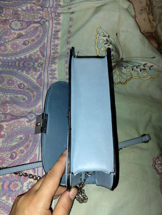 Продаем сумочку новый для красоток