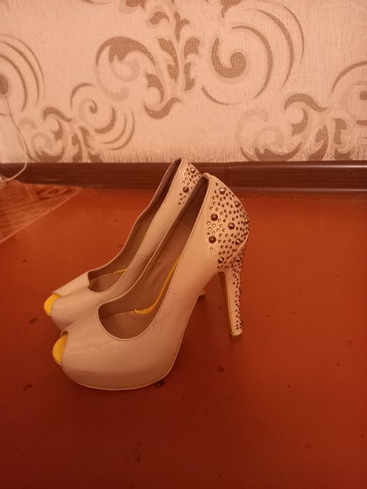 Женские    туфли