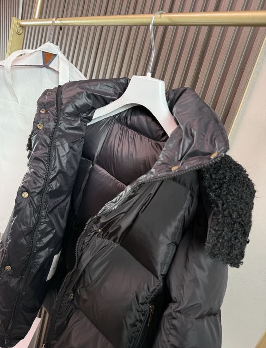 Дамски якета Moncler