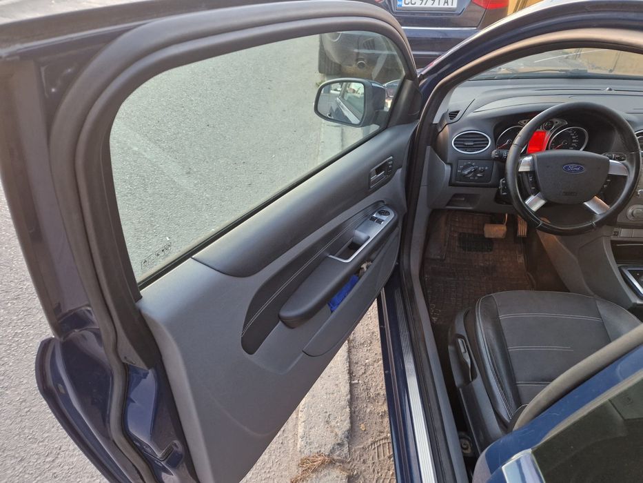 FORD Focus 2009 — imagine 4