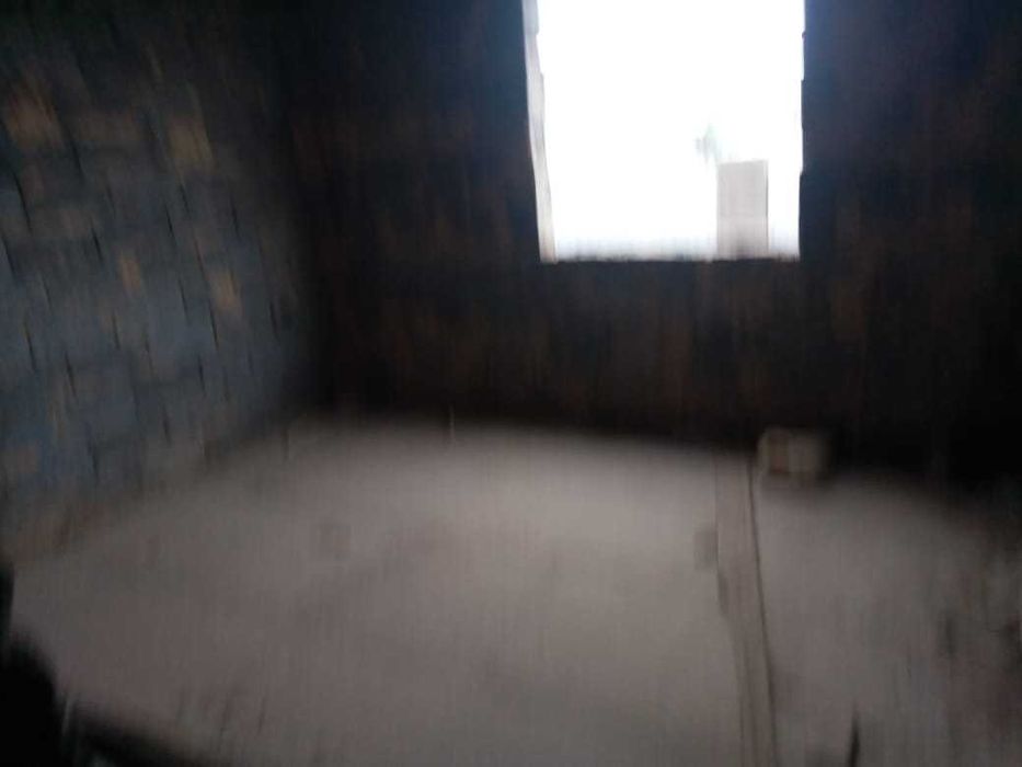 продам недостроенный дом.