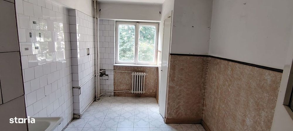 Apartament 2 camere foarte spatios cu 2 balcoane