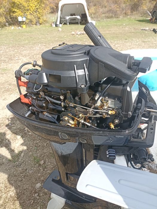 Лодка Мегакрафт комплект с двигател.