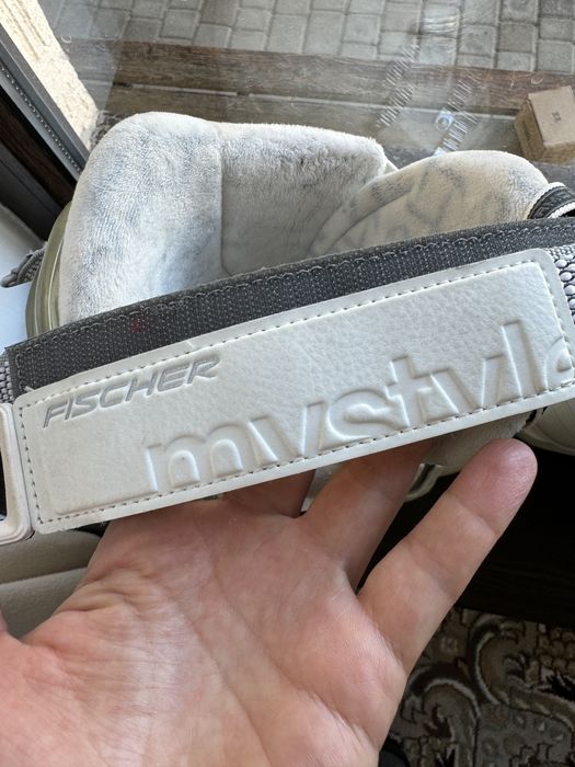 Лыжные ботинки Fisher