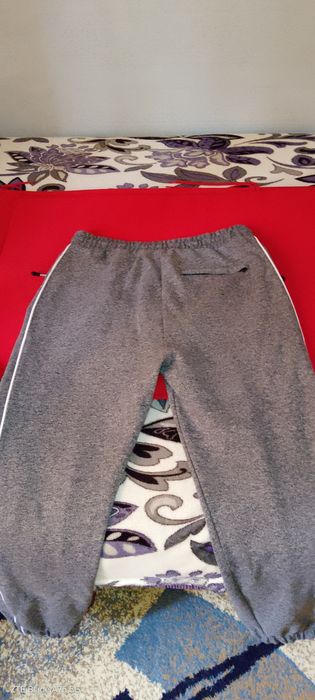 Pantaloni trening  Pull & Bear  mărime M  buzunare fermoar