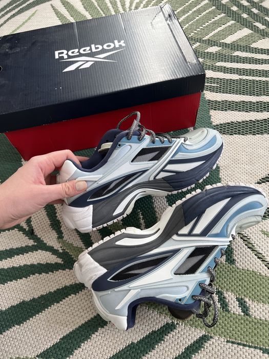 Adidasi reebok running noi