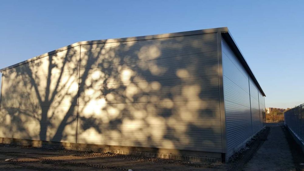 Hala metalica industriala la cheie