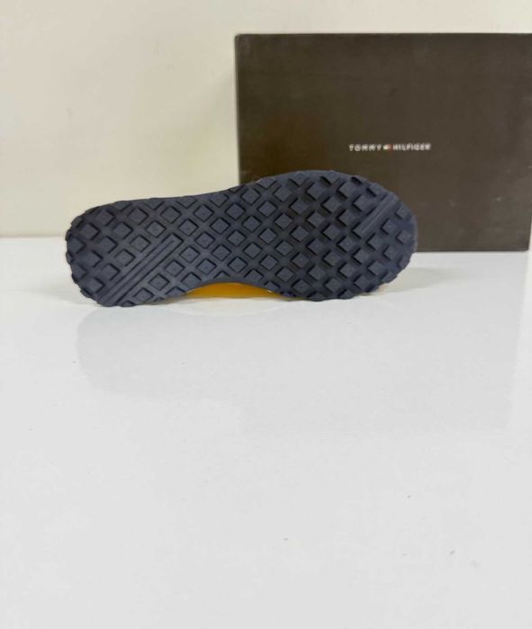 Tommy Hilfiger Flag Low