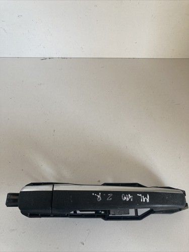 Външна дръжка хром за задна дясна врата 400 CDI за Mercedes ML W163 (2004)