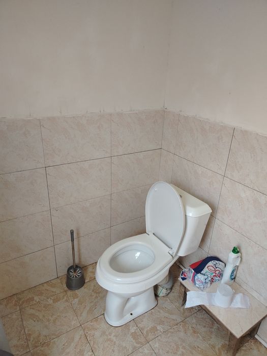 Uchastka sotiladi srochna