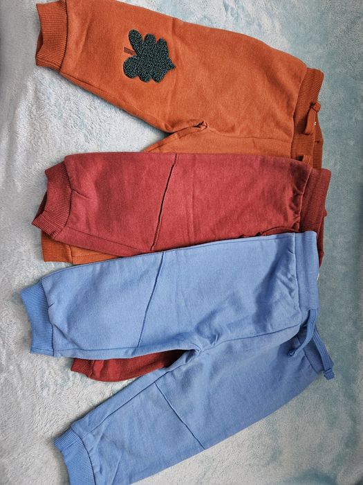 Pantaloni noi pentru bebelus 6 9 luni