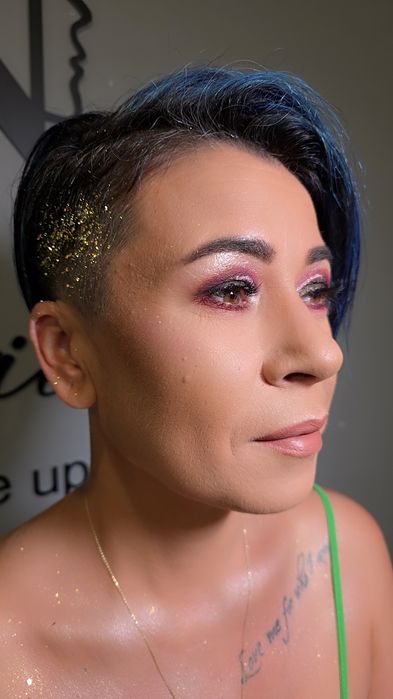 makeup si coafura
