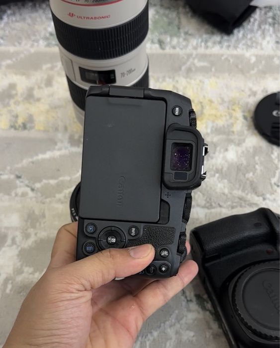 Продается фотоаппараты Canon
