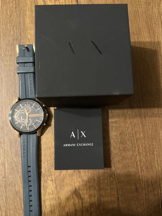 Vand ceas Armani ca nou