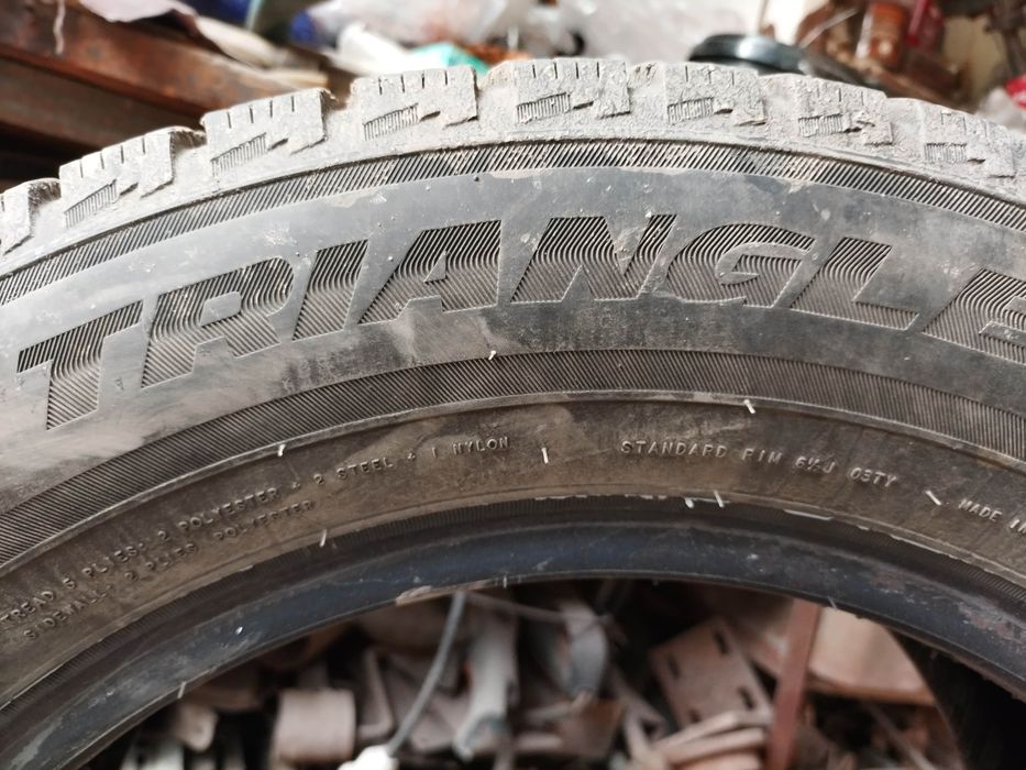 Продам шины 215/60/16