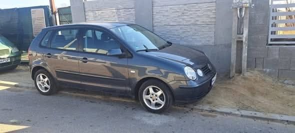 Vand polo 1.2 benzina