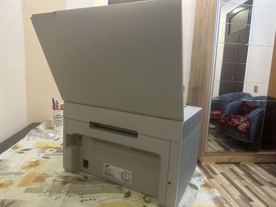 Принтер Samsung модель SCX3400