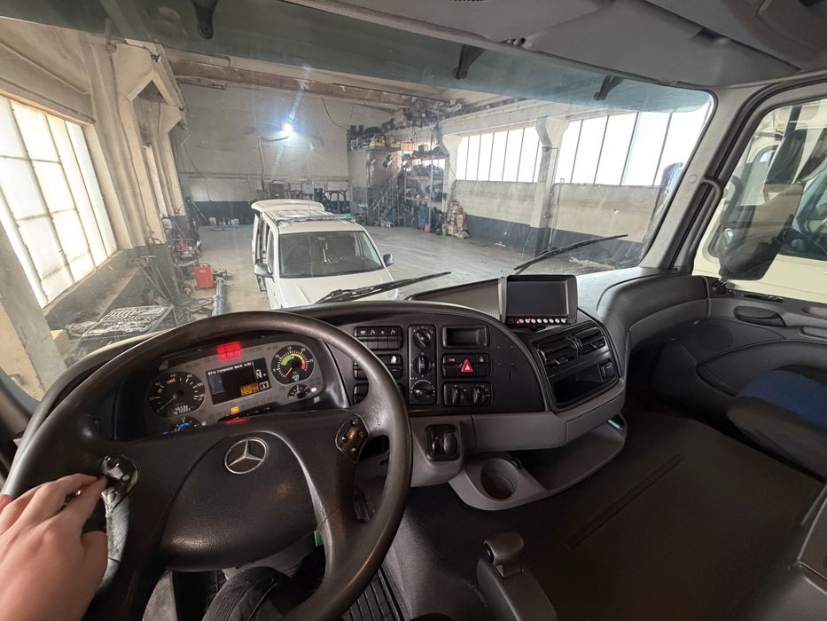 Mercedes Benz Actros 4144
