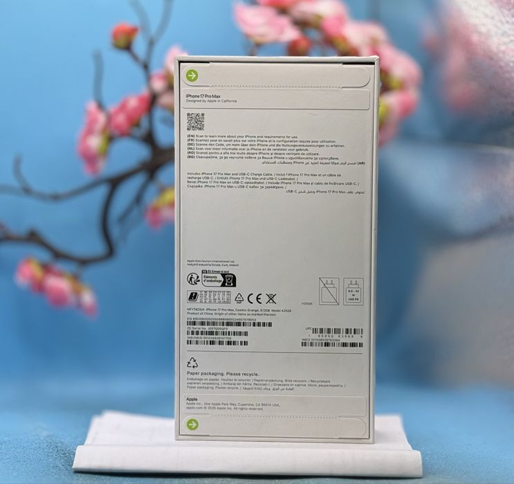 НОВ!!! Apple iPhone 17 Pro Max, 512GB, Cosmic Orange + адаптер Apple