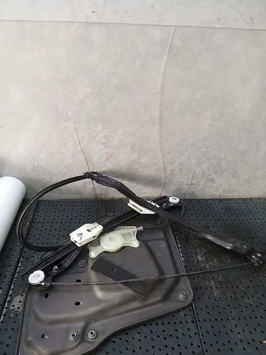 Macara geam electric dreapta fata skoda superb 2 3t facelift 3t0837462a