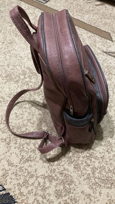 Rucsac de oras cu buzunare