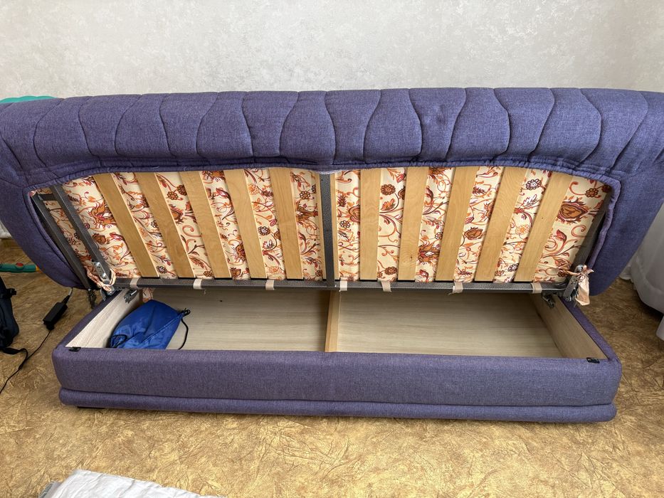 Диван бу самовывоз район КШТ