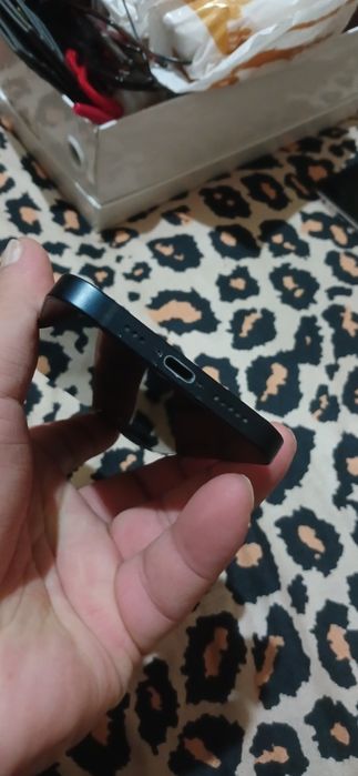 Iphone 12 сотилади