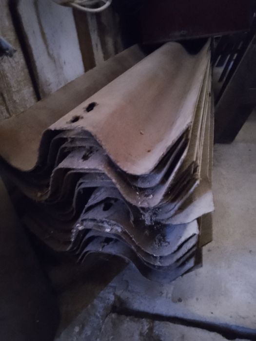 Vând stâlpi de fier