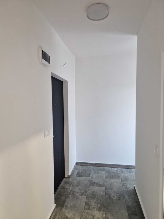 Продава се Едностаен апартамент в Попово - 45 кв.м за 907 €/кв.м - Снимка #2