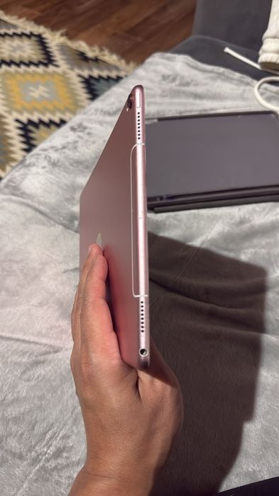 Ipad pro 10,5 64gb + cell(sim)