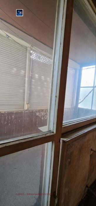 Продава се Тристаен апартамент в Плевен, Идеален център - 100 кв.м за 900 €/кв.м - Снимка #4