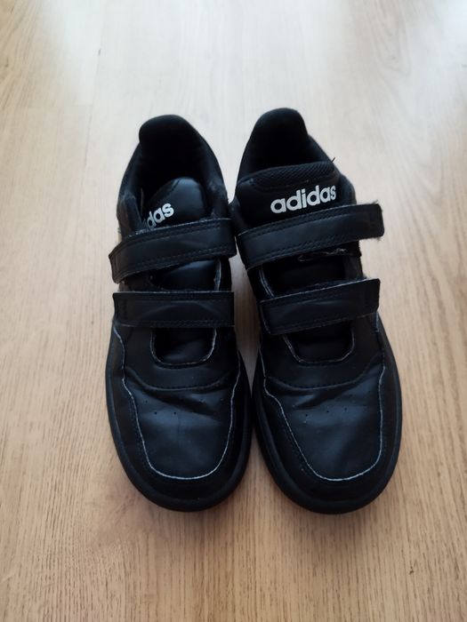 Маратонки Adidas