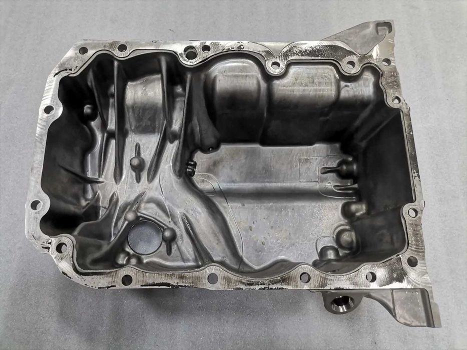 Нов картер дизел 8580109 BMW Mini 1 F40 2 F44 F45 F46 X1 F48 X2 F39