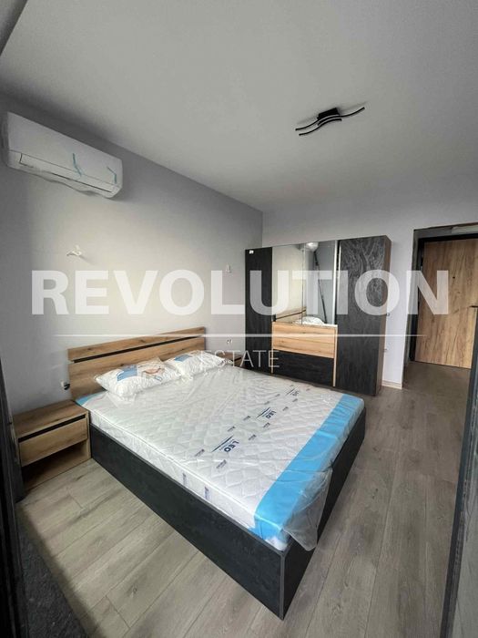 Дава се под наем Двустаен апартамент в Пловдив, Център - 65 кв.м за 766 € - Снимка #3