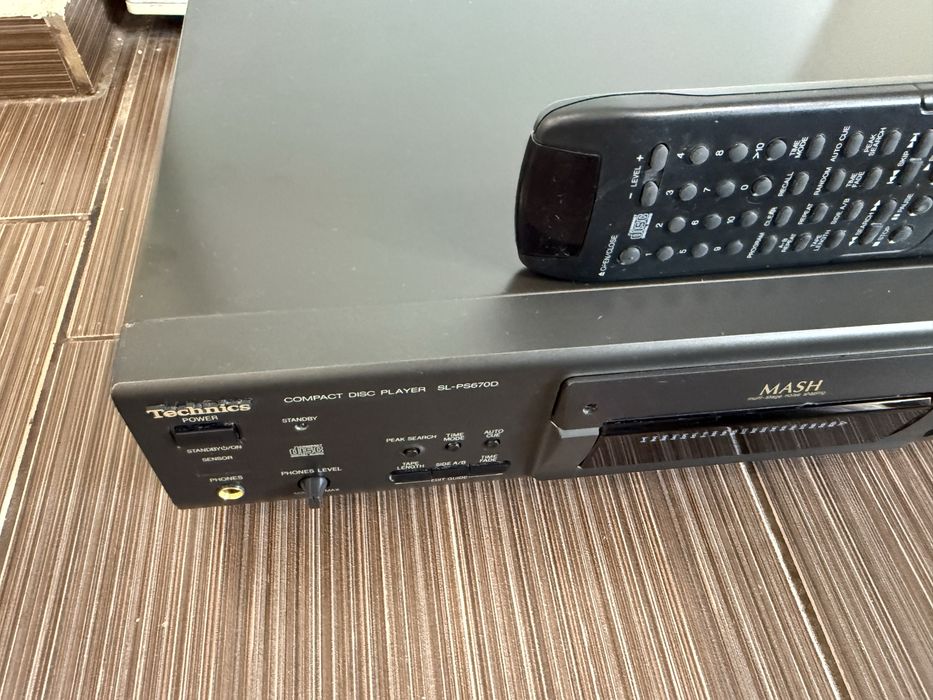 Technics SL-PS670D Качествен плеър