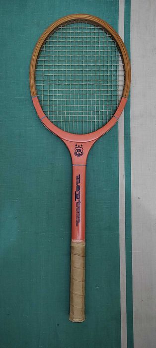 Rachetă de tenis