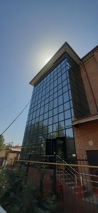 Oyna yuvish bino yuvish fasad moyka fasad yuvish