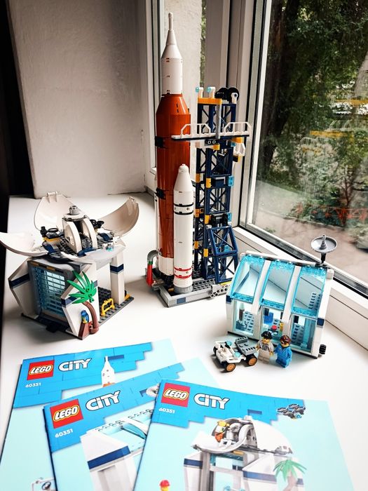Lego City Space Космодром 60351