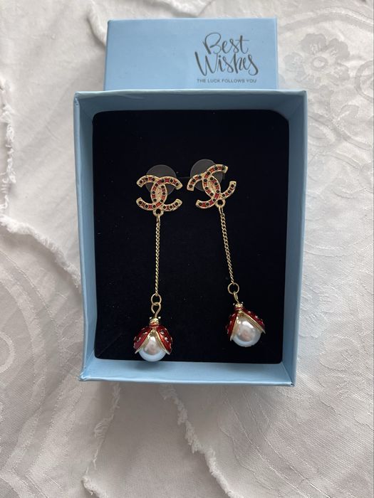 Разпродажба всичко по 10 лв бр.