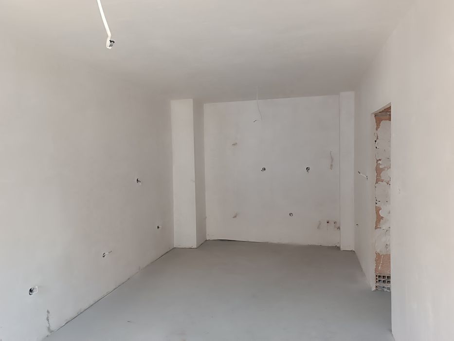 Продава се Двустаен апартамент в Стара Загора, Ремиза - 60 кв.м за 1334 €/кв.м - Снимка #3