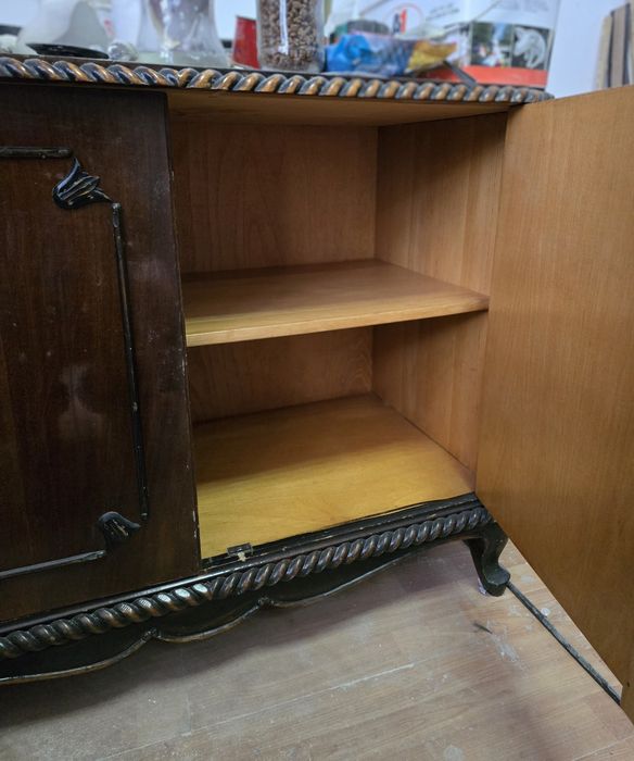 Comodă sufragerie vintage