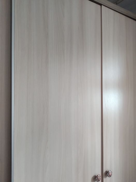 Продам шифоньер,шкаф ,