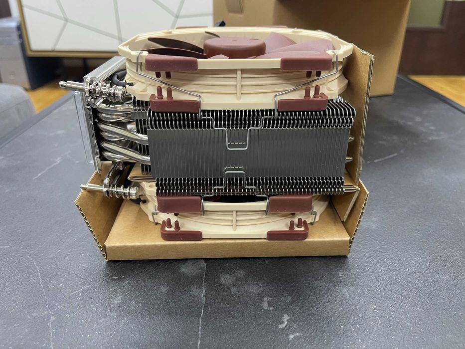 НОВ Noctua NH-U14S TR5-SP6 – Premium CPU COOLER за AMD Threadripper / EPYC – sTR5 / SP6**  **НОВ • НЕРАЗОПАКОВАН • ОРИГИНАЛЕН NOCTUA • 100 €