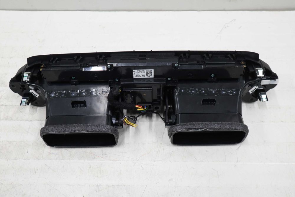 Клима панел Панел климатик БМВ Х5 Г05 Х6 Г06 Х7 Г07