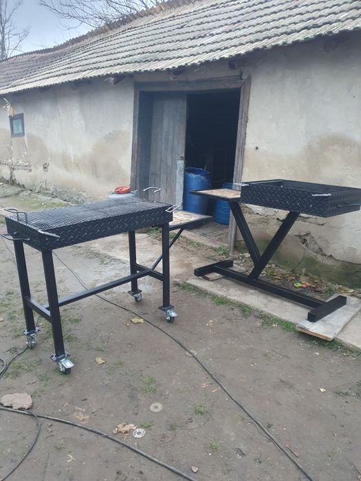 Vând grătare de grădină