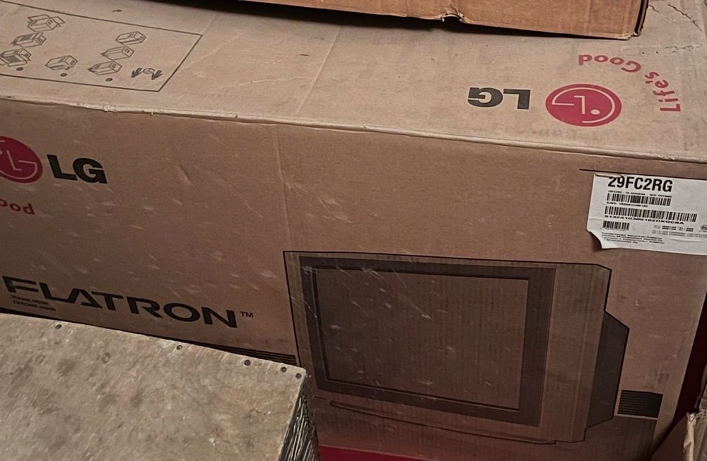 Телевизор срочна продается