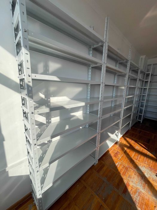 Ombor uchun tokchali konstruksiyalar