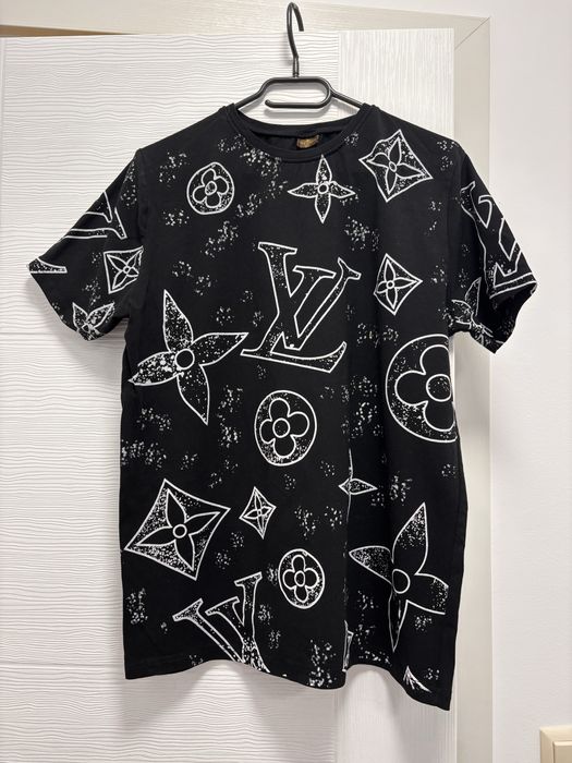 Мъжки тениски Нови