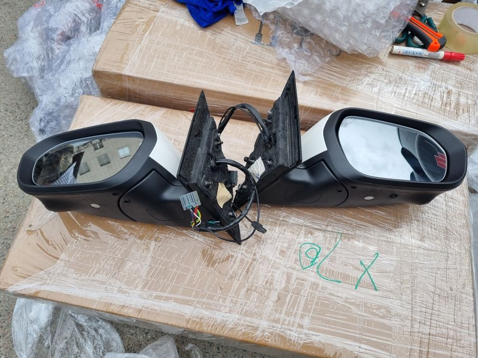 Зеркало левое и правое Geely monjaro
